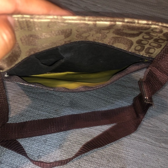 Bags Brown Cloth Material Crossbody Purse With 3 Zipper Closure